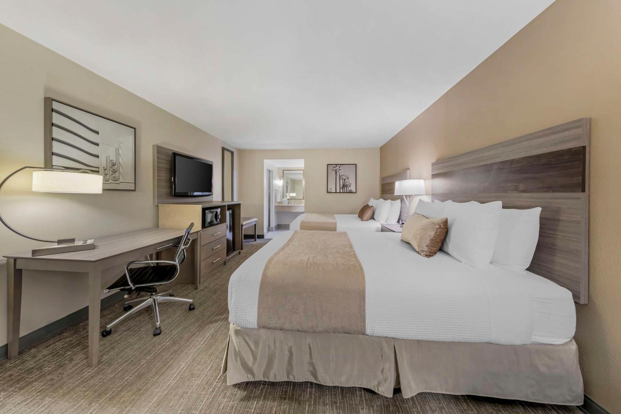 Best Western Plus Executive Inn Роуланд Хайтс Екстериор снимка